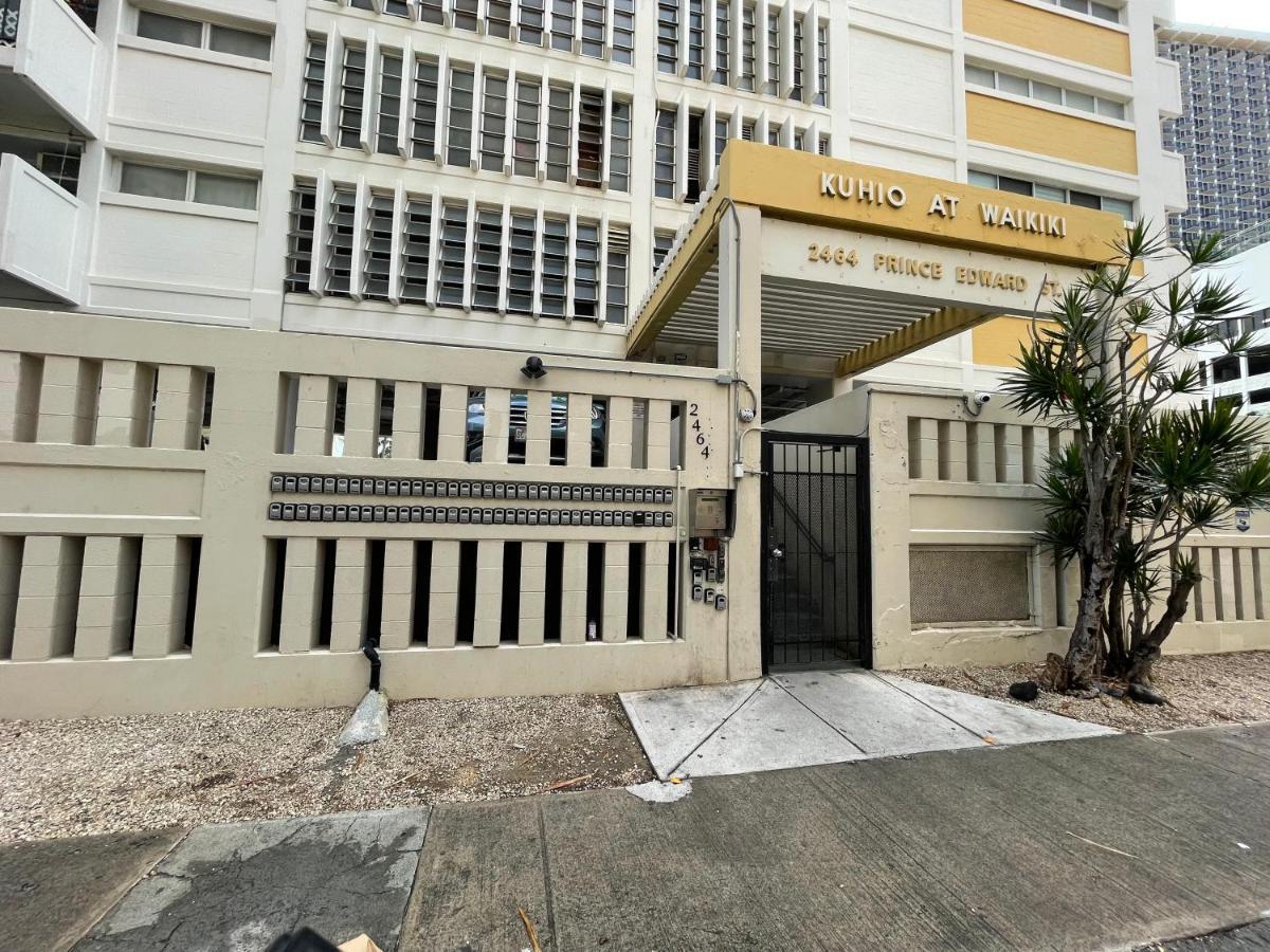 Amazing Waikiki Beach Condo 2Bed2Bath+Free Parking Гонолулу Экстерьер фото